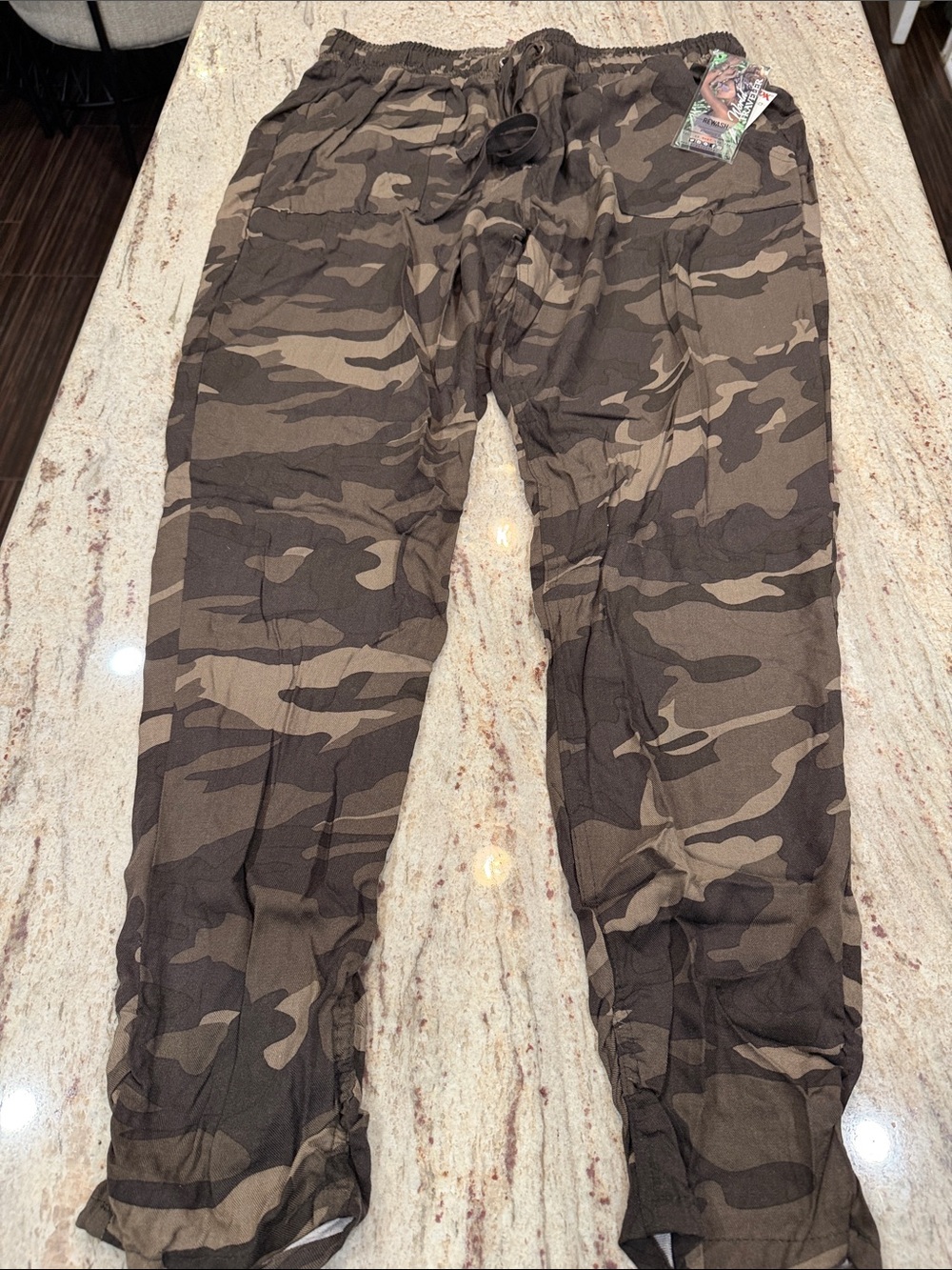 Rewash Women's Brown & Olive Camo Cargo Joggers